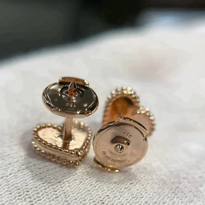 [Olivia JW]HEART CARNELIAN STUD EARRINGS