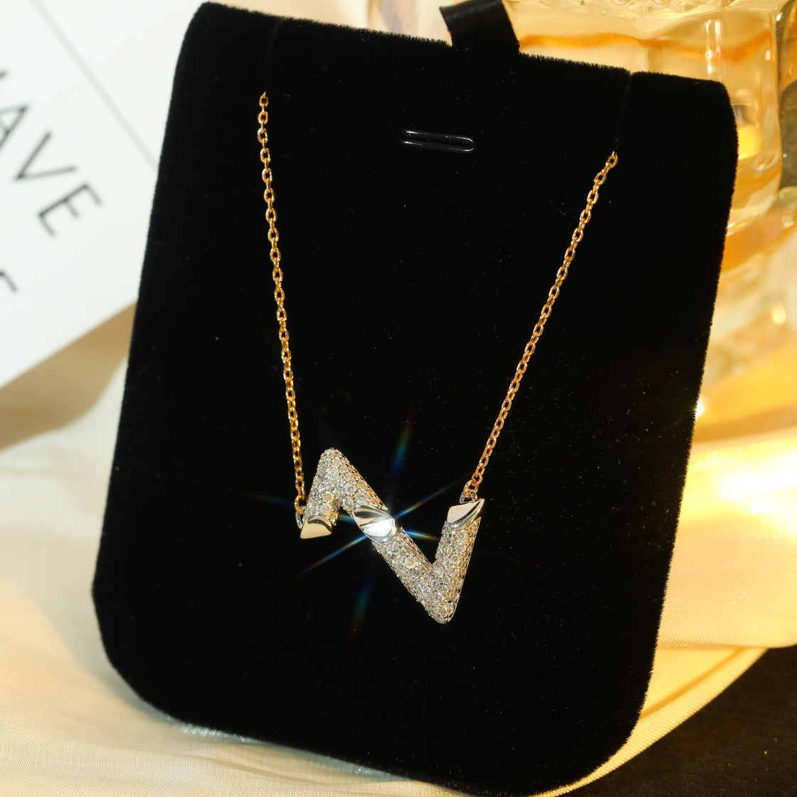 [Olivia JW]VOLT SILVER DIAMOND PEDANT NECKLACE