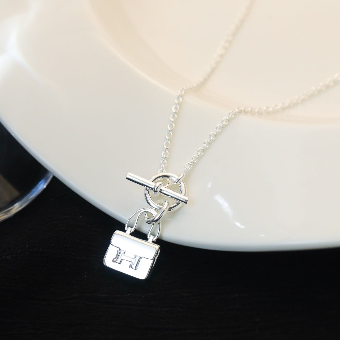 [Everoly JW]POP H PEDANT SILVER NECKLACE