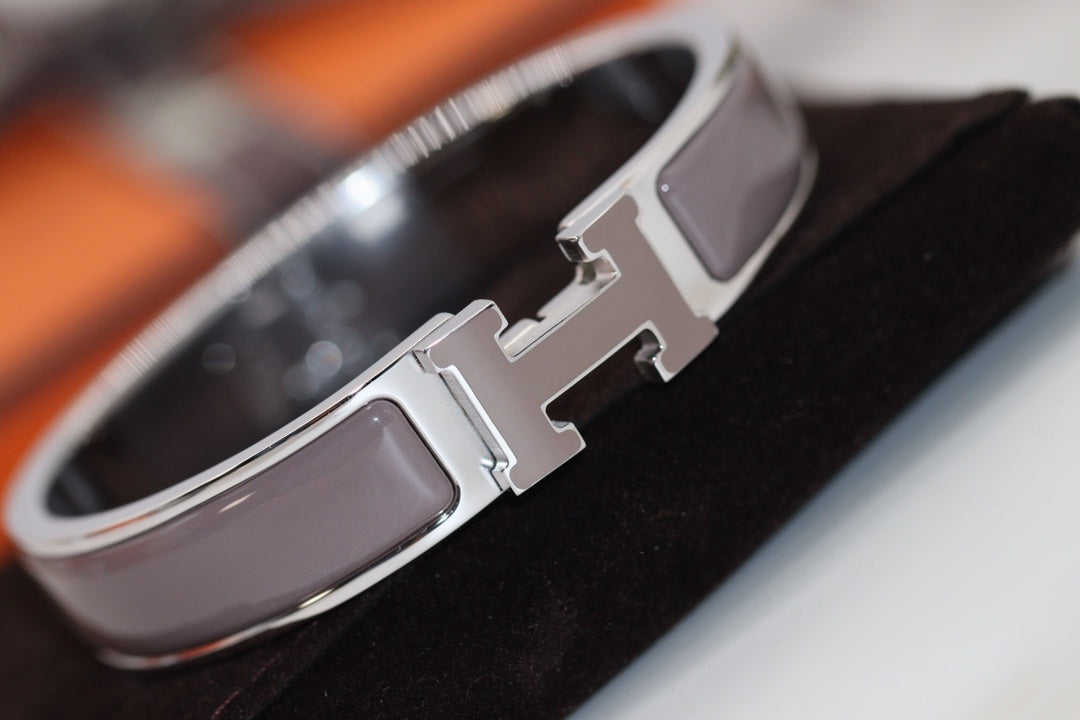 [エバリー JW]H ブレスレット 12mm ブラウン
