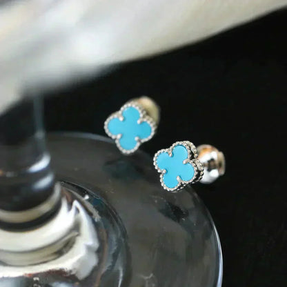 [Olivia JW]CLOVER MINI 9.5MM ONYX STUD EARRINGS SILVER