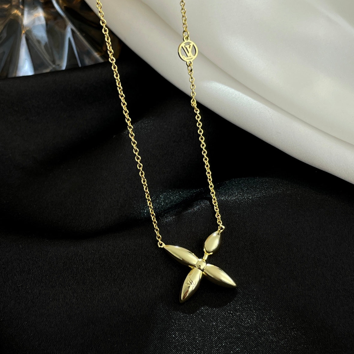 [Everoly JW]LOUISETTE GOLD HALSKETTE