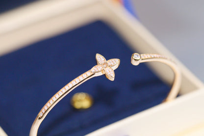 [Everoly JW]IDYLLE ROSA GOLD OFFENES ARMBAND MIT DIAMANTEN