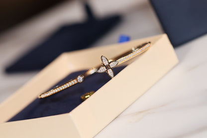 [Olivia JW]IDYLLE GOLD OPEN BRACELET DIAMOND PAVED