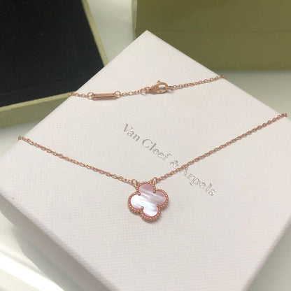 [Everoly JW]CLOVER 15MM PINK MOTHER-OF-PEARL SINGLE FLOWER NECKLACE