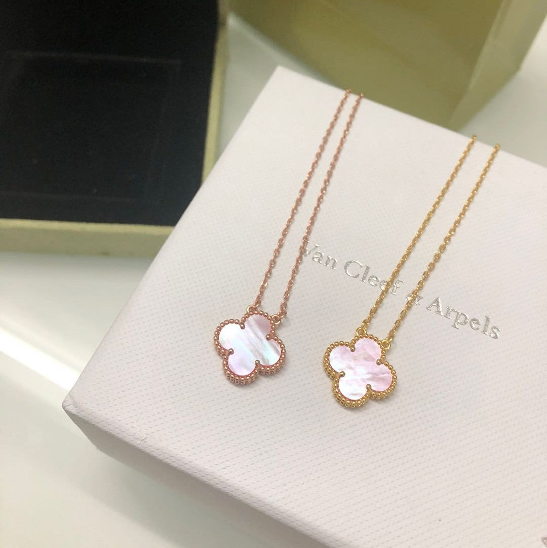 [Everoly JW]CLOVER 15MM PINK MOTHER-OF-PEARL SINGLE FLOWER NECKLACE