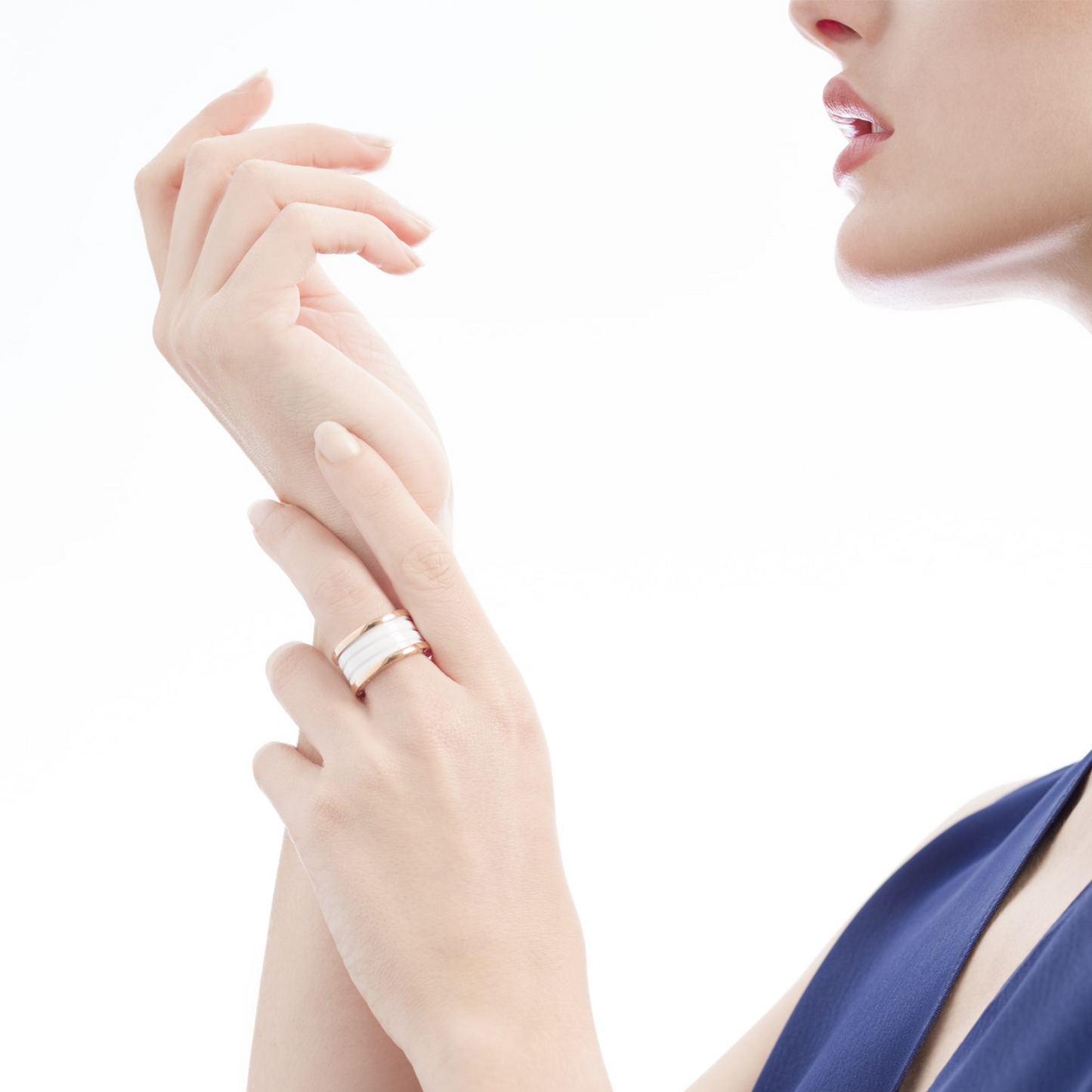 [OLIVIA]ZERO 1 FOUR-BAND LOOPS AND WHITE CERAMIC SPIRAL PINK GOLD RING