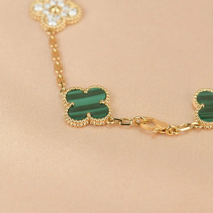[Everoly JW]  CLOVER 5 MOTIF MALACHITE BRACELET COLLECTION