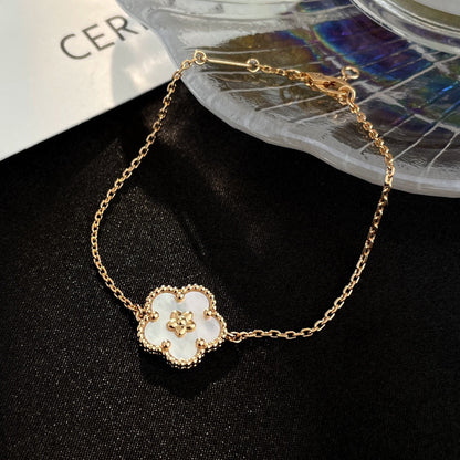[Olivia JW]LUCKY WHITE MOP PLUM BLOSSOM  BRACELET