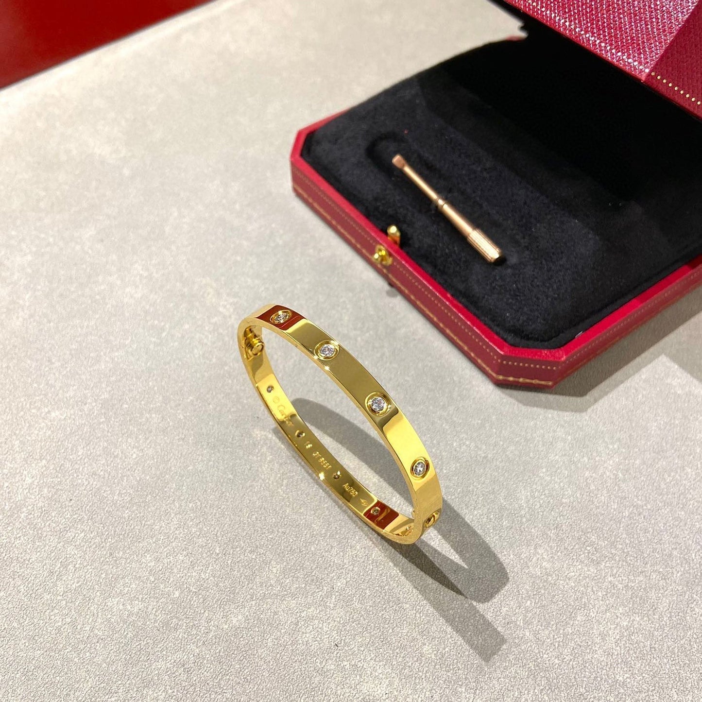 [Everoly JW] LIEBESARMBAND 6,1 MM 10 DIAMANTEN