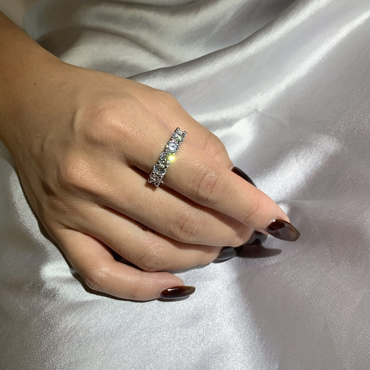 [Olivia JW]Gorgeous Round Cut Tennis Ring