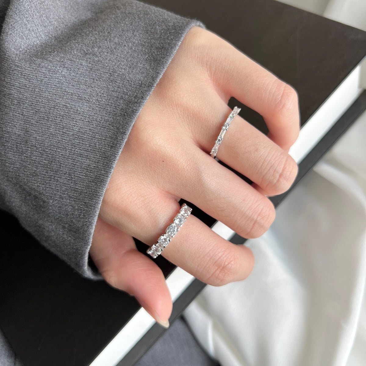 [Olivia JW]Eternity Round Cut Tennis Ring