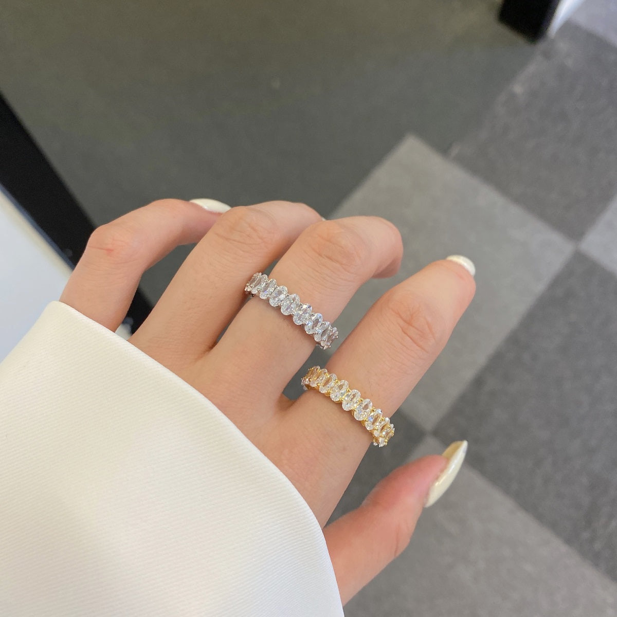 [Everoly JW] Verzierter Tennisring mit ovalem Schliff