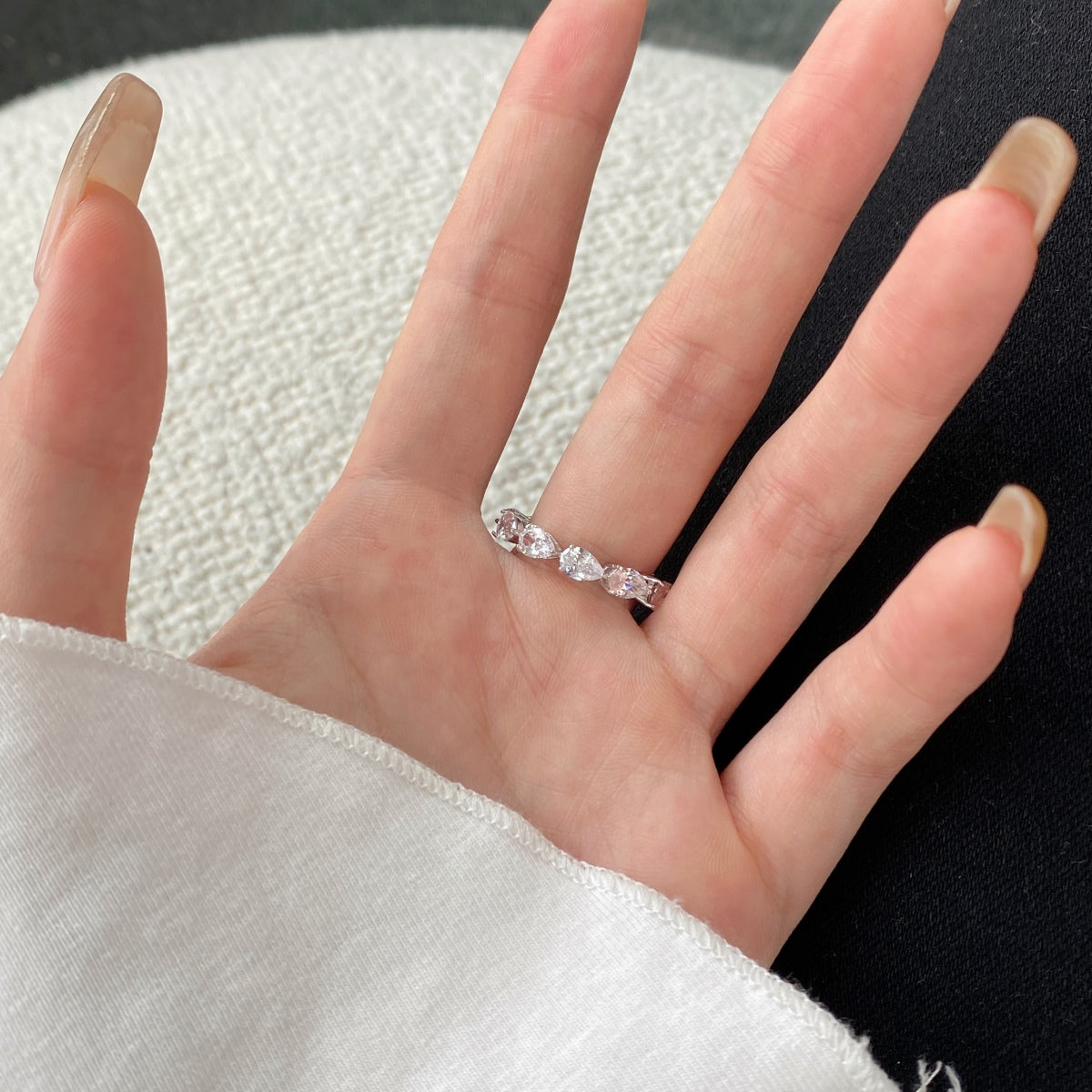 [Everoly JW]Exquisiter Tennisring im Birnenschliff