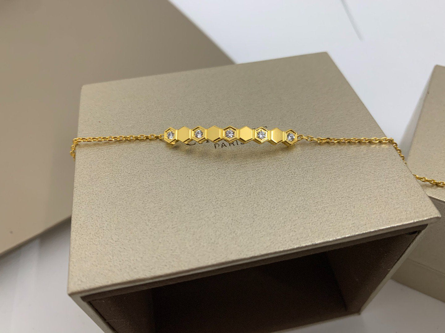 [Everoly JW] BEE LOVE ARMBAND DIAMANT 