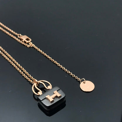 [Everoly JW]レディース HM アミュレット コンスタンス ペンダントネックレス