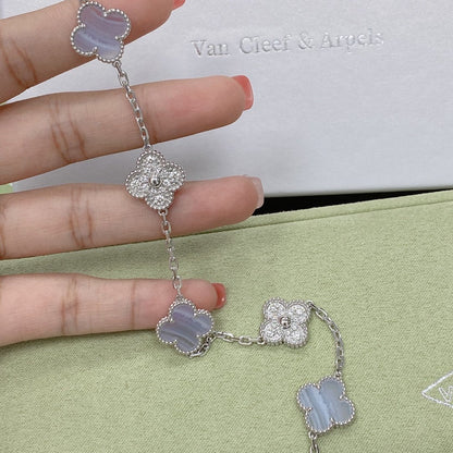 [Everoly JW]  CLOVER 5 MOTIF PURPLE CHALCEDONY BRACELET COLLECTION