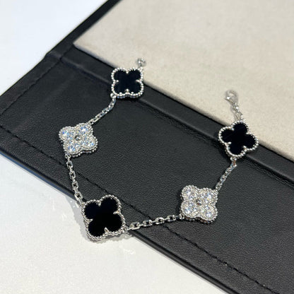 [Everoly JW]  CLOVER 5 MOTIF ONYXS BRACELET COLLECTION