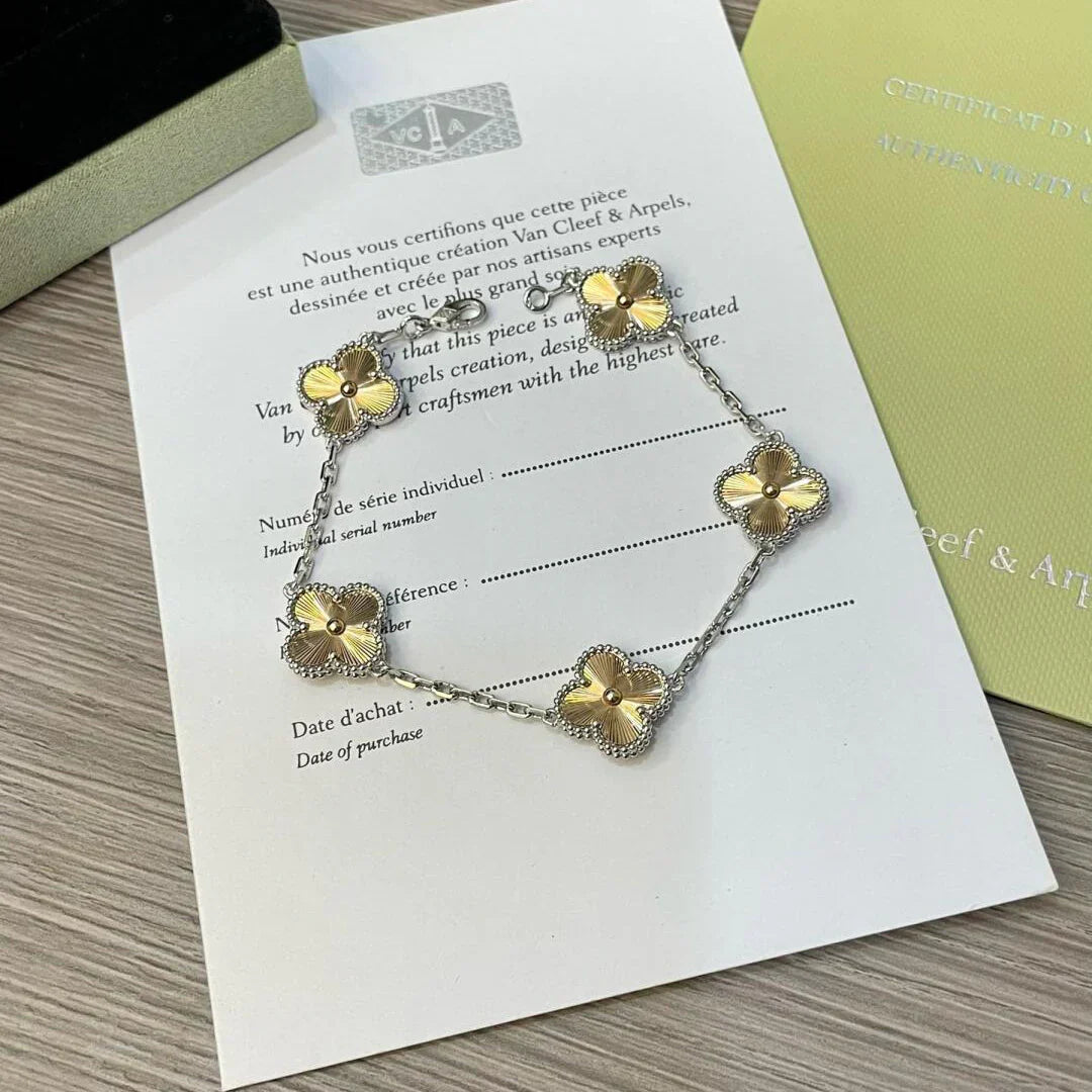 [Everoly JW]  CLOVER 5 MOTIF LASER BRACELET COLLECTION
