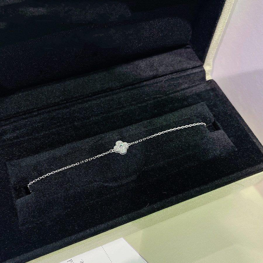 [Olivia JW]CLOVER  SINGLE FLOWER BRACELET SILVER