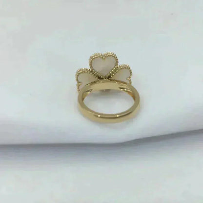 [Olivia JW]SWEET CLOVER WHITE MOP RING