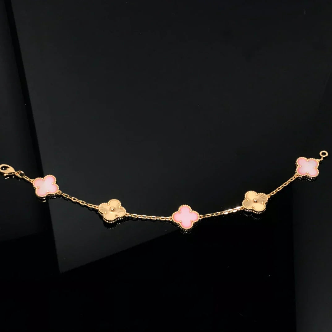[Everoly JW]  CLOVER 5 MOTIFS  PINK MOP BRACELET COLLECTION