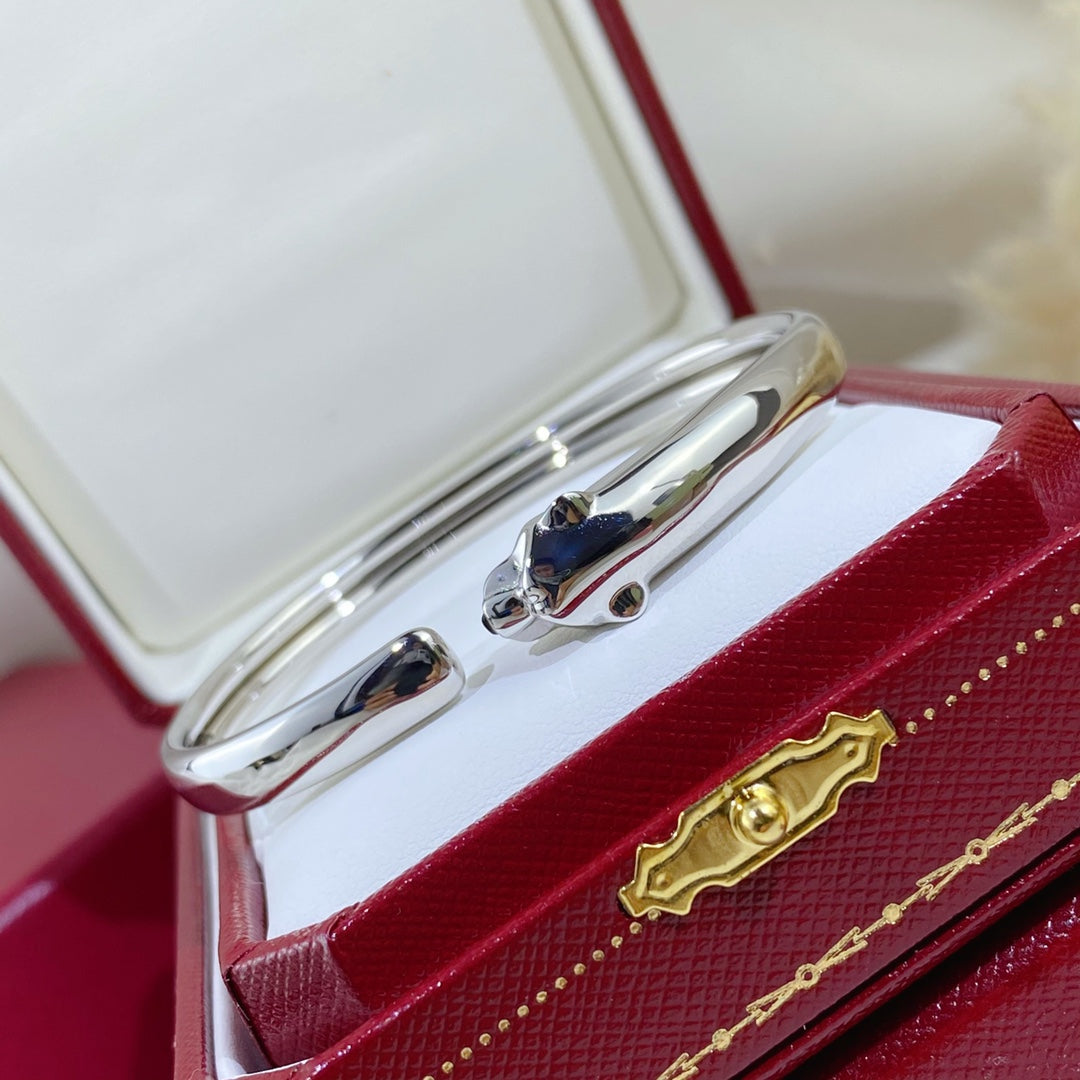 [Everoly JW]PANTHERE SILVER OPEN BRACELET